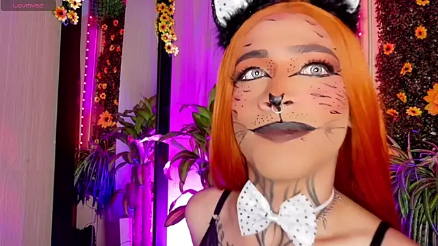 Snapshot of Micaela_Rangel chatting on October 29, 2:14 am Micaela Rangel online show from October 29, 2:14 am