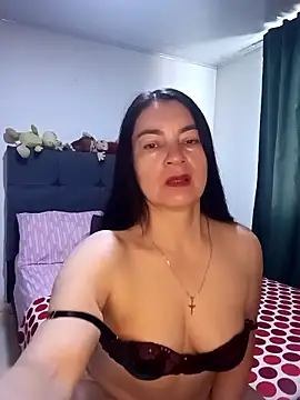 renata hot1 online show from September 10, 6:19 pm