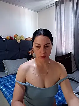 Snapshot of renata_hot1 chatting on April 30, 6:36 pm renata hot1 online show from April 30, 6:36 pm