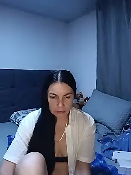 Snapshot of renata_hot1 chatting on June 19, 2:16 am renata hot1 online show from June 19, 2:16 am