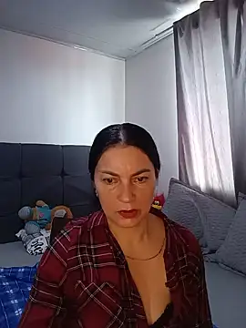 Snapshot of renata_hot1 chatting on June 30, 7:04 pm renata hot1 online show from June 30, 7:04 pm