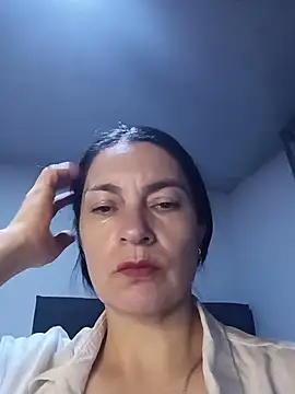 Snapshot of renata_hot1 chatting on July 12, 1:29 am renata hot1 online show from July 12, 1:29 am