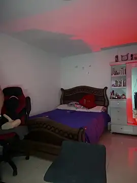 cristina1800 online show from December 19, 6:31 am