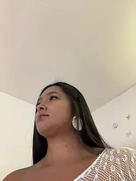 Snapshot of cristina1800 chatting on August 5, 4:15 am cristina1800 online show from August 5, 4:15 am