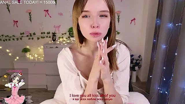 b4by LoL1 online show from March 16, 3:50 pm