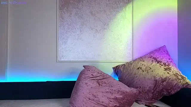 Snapshot of tomorrows_day chatting on March 8, 11:58 am tomorrows day online show from March 8, 11:58 am