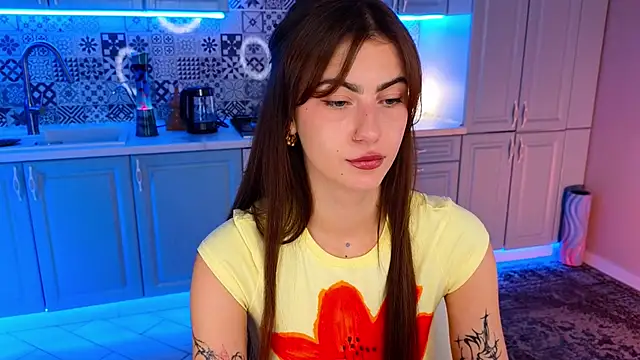 Snapshot of tomorrows_day chatting on September 10, 9:26 pm tomorrows day online show from September 10, 9:26 pm