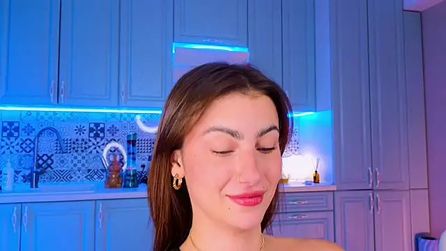 Snapshot of tomorrows_day chatting on September 24, 9:18 pm tomorrows day online show from September 24, 9:18 pm