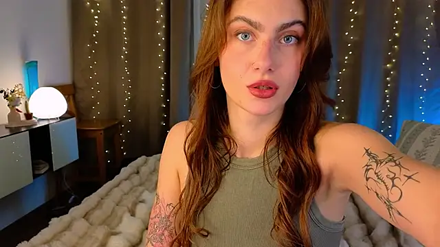 Snapshot of tomorrows_day chatting on December 15, 9:08 pm tomorrows day online show from December 15, 9:08 pm