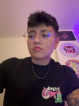 Ashley Chriss online show from February 7, 1:36 am