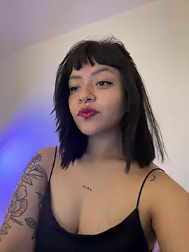 Ashley Chriss online show from March 6, 12:43 am