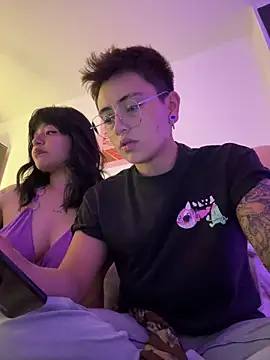 Ashley Chriss online show from September 21, 11:39 pm