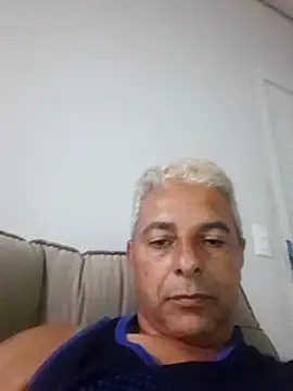 gordonunes online show from June 15, 11:29 pm