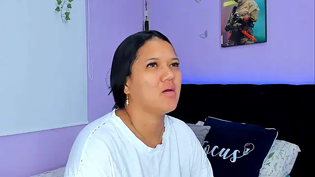 sara mendez2 online show from December 27, 11:21 pm