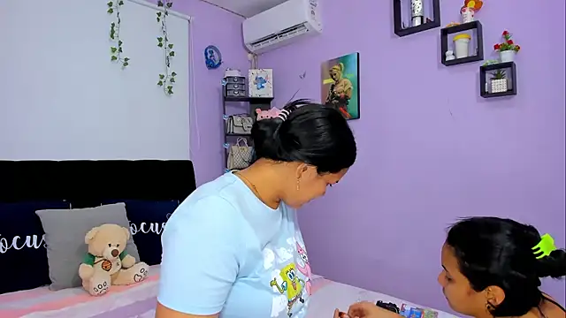 sara mendez2 online show from January 9, 11:56 pm