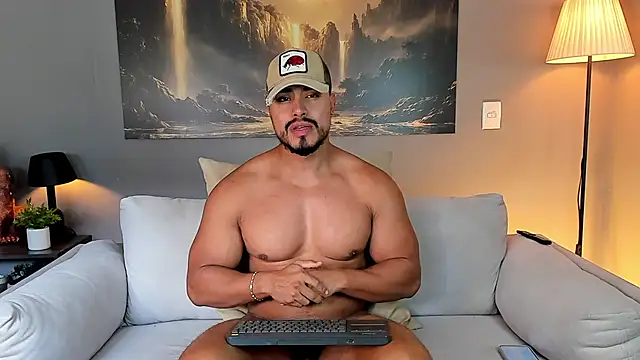 ApoloMakris online show from June 18, 7:07 pm
