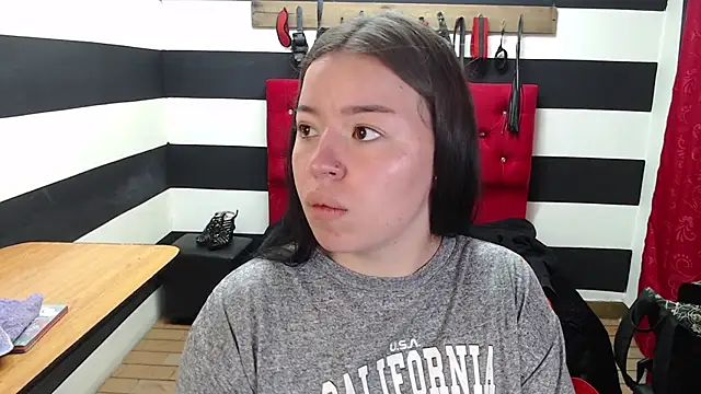 Marian Ran online show from February 12, 3:29 am