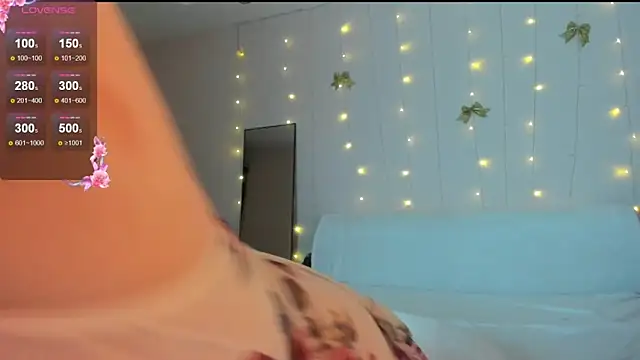 May Flower online show from February 7, 9:13 am