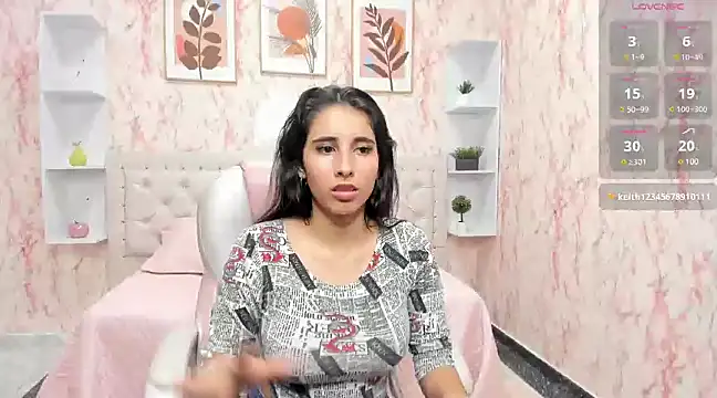 VICTORIA HOUSTON online show from December 12, 3:10 am