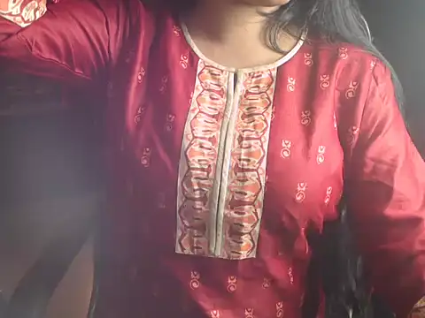 DevilErin online show from August 2, 8:40 pm