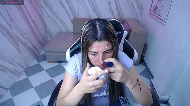 Valerie b online show from January 28, 3:04 am