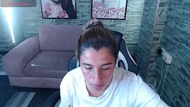 Valerie b online show from February 7, 3:12 am