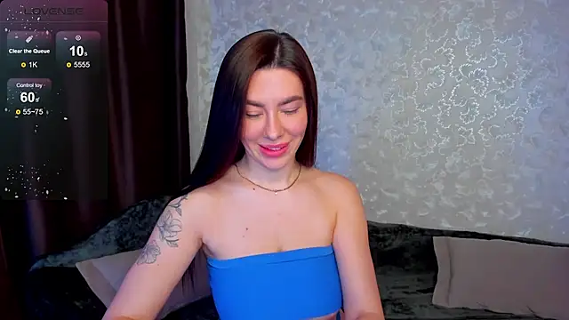 Alice Gross online show from December 14, 8:34 am