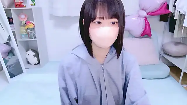Im Yu-na online show from May 10, 12:10 pm