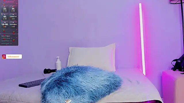 Bella Manson  online show from December 20, 11:05 pm