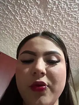 Bella Manson  online show from January 14, 10:44 pm