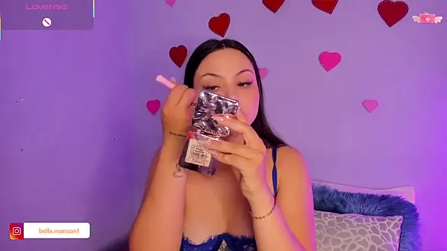 Bella Manson  online show from March 5, 7:38 pm