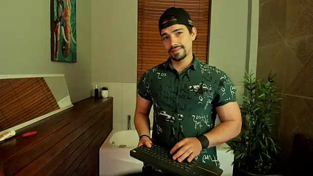 Snapshot of Ian_Daviz chatting on October 15, 11:54 am Ian Daviz online show from October 15, 11:54 am