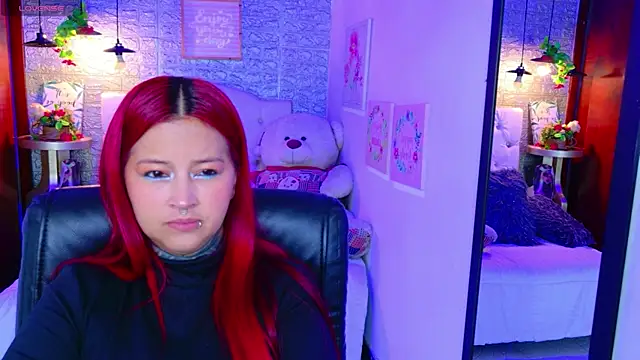 meghan nill online show from November 12, 2:56 am