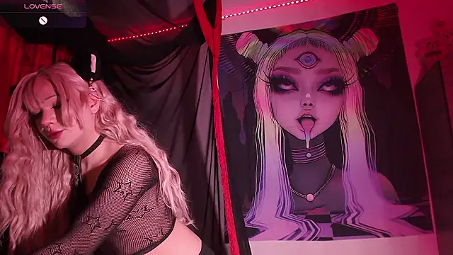 Poison luna online show from January 8, 5:04 pm