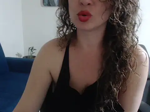 Snapshot of scarletardiente chatting on September 26, 11:42 pm scarletardiente online show from September 26, 11:42 pm