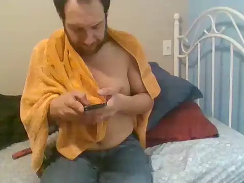 Snapshot of SmokingSloth chatting on January 24, 11:26 am SmokingSloth online show from January 24, 11:26 am