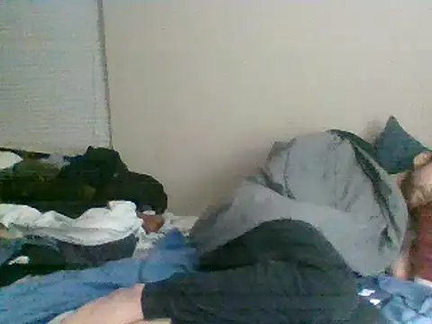 Snapshot of SmokingSloth chatting on February 22, 11:35 am SmokingSloth online show from February 22, 11:35 am