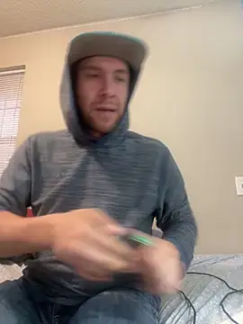 Snapshot of SmokingSloth chatting on March 9, 12:21 am SmokingSloth online show from March 9, 12:21 am