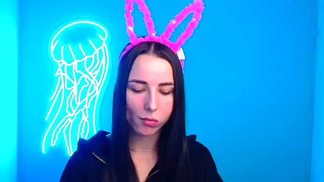 Snapshot of Eva_Janee chatting on December 5, 7:16 am Eva Janee online show from December 5, 7:16 am