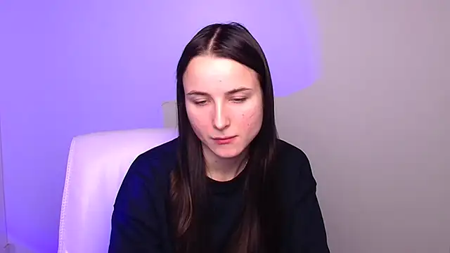Snapshot of Eva_Janee chatting on December 6, 7:32 am Eva Janee online show from December 6, 7:32 am