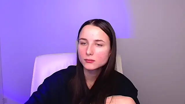 Snapshot of Eva_Janee chatting on December 6, 10:38 am Eva Janee online show from December 6, 10:38 am