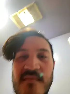 Snapshot of Sleeker99 chatting on February 3, 1:48 am Sleeker99 online show from February 3, 1:48 am