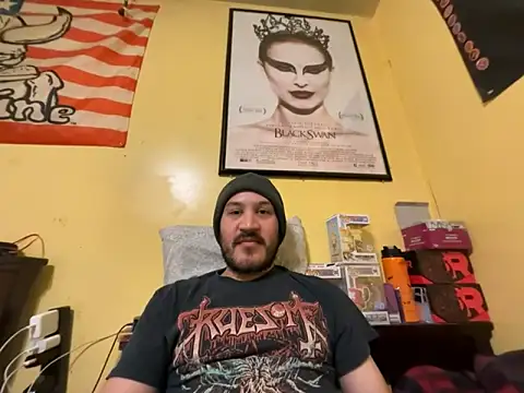 Snapshot of Sleeker99 chatting on February 6, 3:00 am Sleeker99 online show from February 6, 3:00 am