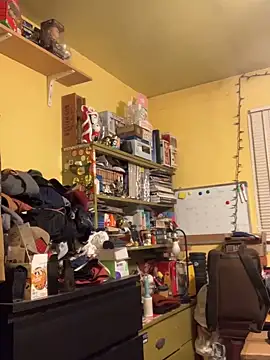 Snapshot of Sleeker99 chatting on February 12, 5:13 am Sleeker99 online show from February 12, 5:13 am