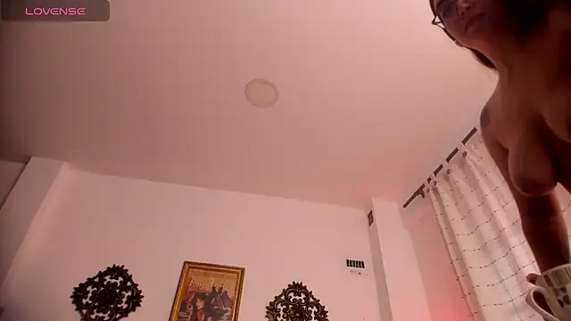 VeronicaGilss online show from June 14, 10:23 pm
