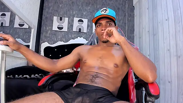 Jack Muscles69  online show from February 21, 1:11 am