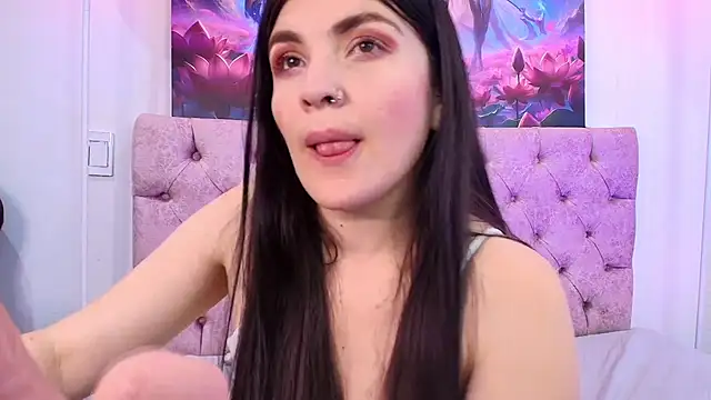 Snapshot of Amara_vega chatting on February 10, 5:52 pm Amara vega online show from February 10, 5:52 pm