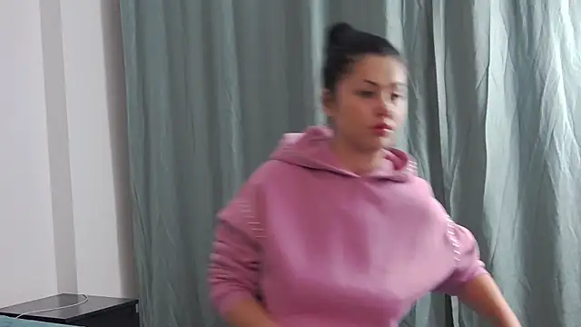 Nobodyforever online show from November 2, 5:15 pm