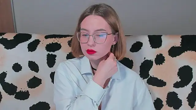 VeronikaKissuchi online show from December 21, 6:09 am