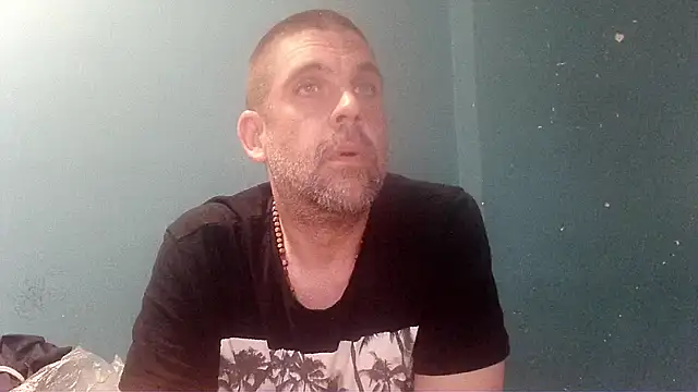 YouWantMe666 online show from May 27, 7:11 pm